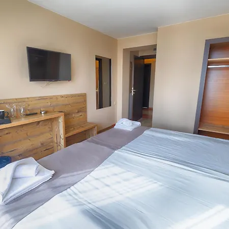 Hotel Panorama *